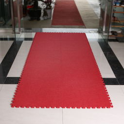 凯瑞国内首创可拼接地垫 多功能设计，打造安全舒适家居